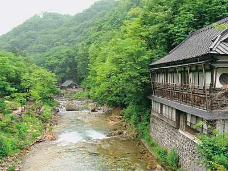 Hotel Takaragawa Onsen Ousenkaku Minakami Esterno foto