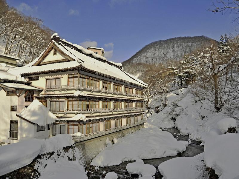 Hotel Takaragawa Onsen Ousenkaku Minakami Esterno foto