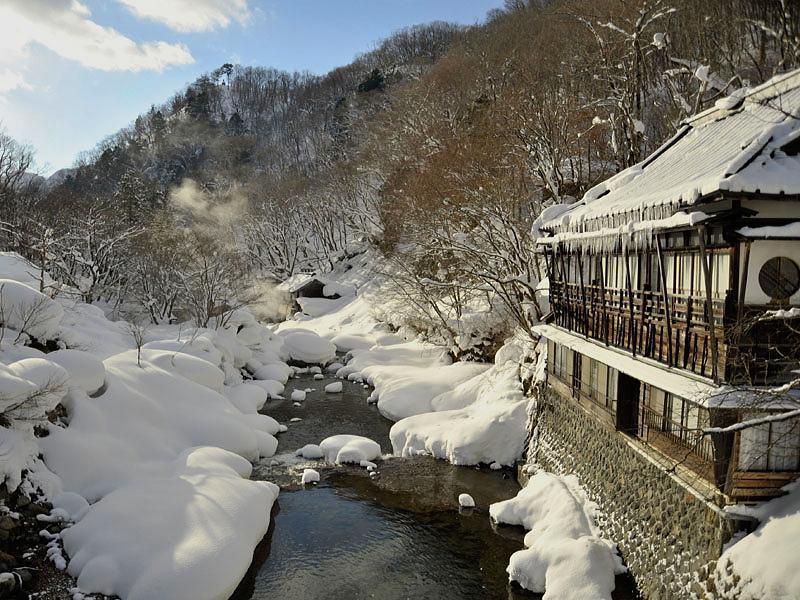 Hotel Takaragawa Onsen Ousenkaku Minakami Esterno foto
